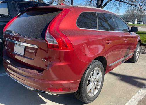 2016 Volvo XC60 T5 Drive-E Premier