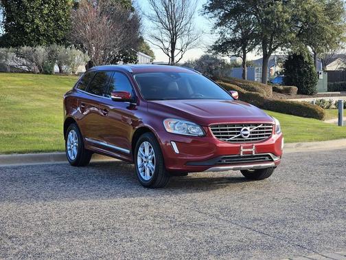 2016 Volvo XC60 T5 Drive-E Premier