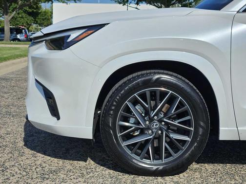 2024 Lexus TX 350 Premium