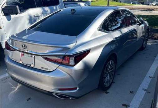 2022 Lexus ES 350 Ultra Luxury