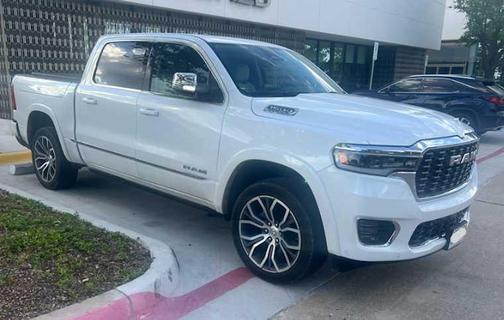 Ivory White Tri-Coat Pearlcoat 2025 RAM 1500 ST