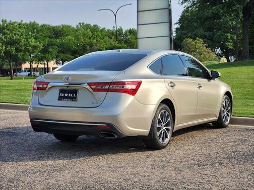 2018 Toyota Avalon XLE Premium