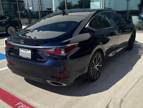2024 Lexus ES 350 Base