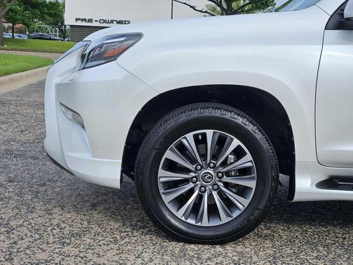 Eminent White Pearl 2023 Lexus GX 460 Luxury
