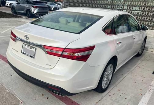 2015 Toyota Avalon XLE