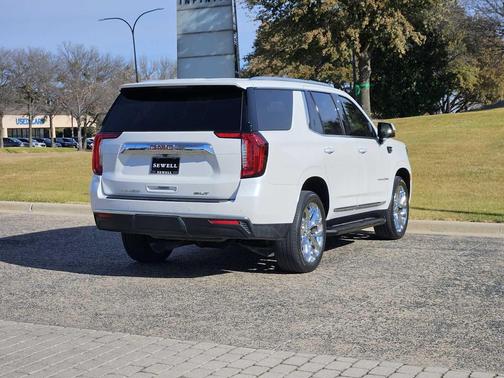 2021 GMC Yukon SLT