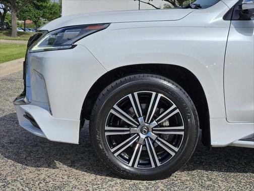 2020 Lexus LX 570 Three-Row