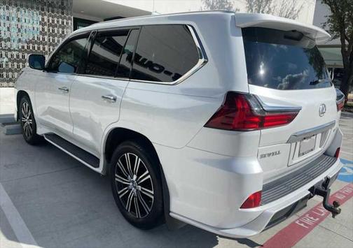 2020 Lexus LX 570 Three-Row
