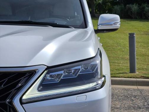2020 Lexus LX 570 Three-Row