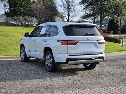 2024 Toyota Sequoia Capstone