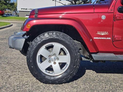 2012 Jeep Wrangler Sahara