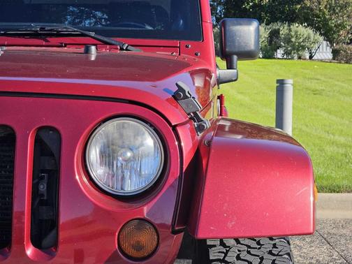 2012 Jeep Wrangler Sahara