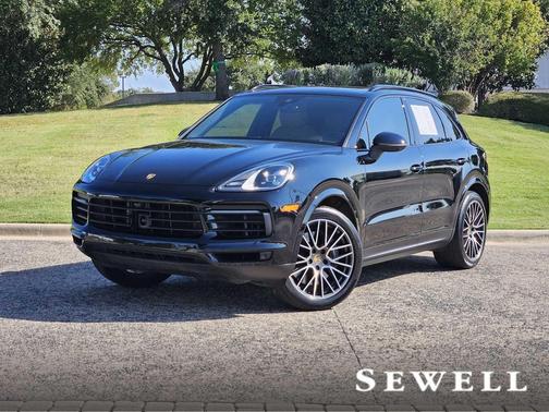 2022 Porsche Cayenne AWD