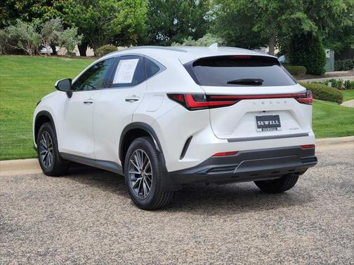 2023 Lexus NX 250 Base