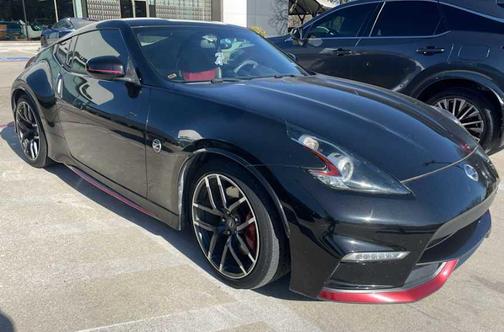2020 Nissan 370Z NISMO