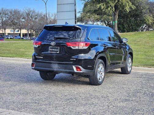 2018 Toyota Highlander Limited