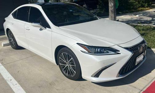 2023 Lexus ES 350 Base