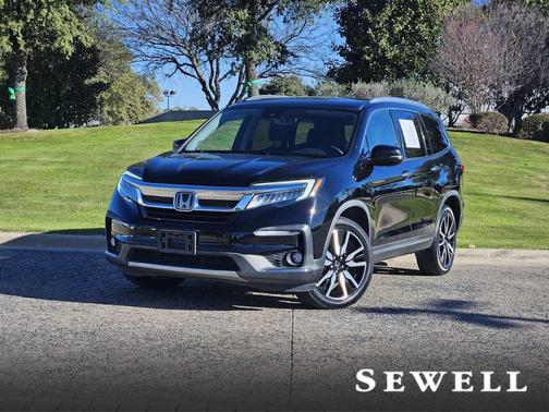 2019 Honda Pilot Touring 8-Passenger