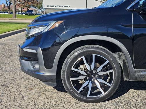 2019 Honda Pilot Touring 8-Passenger