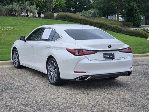 2020 Lexus ES 350 Base