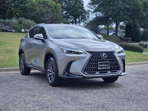 Atomic Silver 2023 Lexus NX 250 Base