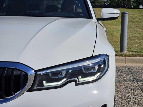 2019 BMW 330 xDrive