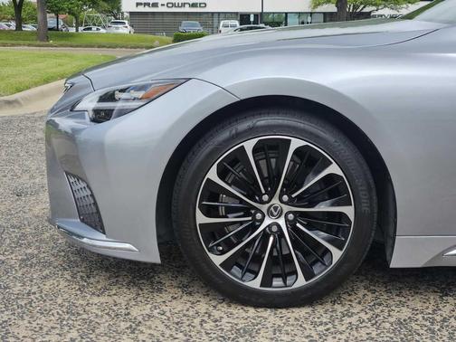 Iridium 2022 Lexus LS 500 Base