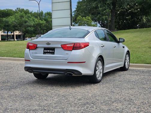 Bright Silver 2014 Kia Optima LX