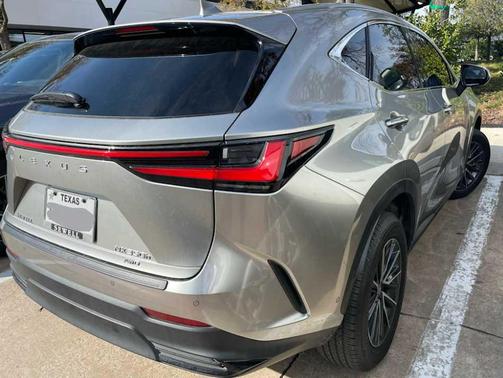 2024 Lexus NX 350h Luxury