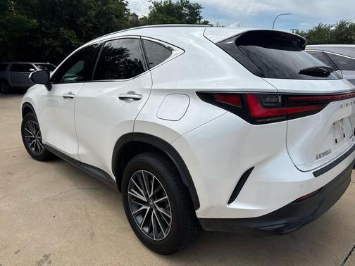 Eminent White Pearl 2024 Lexus NX 350 Luxury