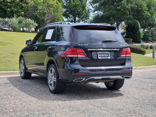 Obsidian Black Metallic 2018 Mercedes-Benz GLE 350 4MATIC