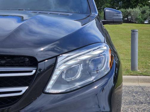 Obsidian Black Metallic 2018 Mercedes-Benz GLE 350 4MATIC