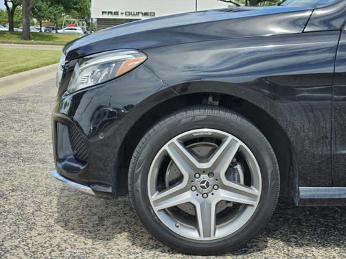 Obsidian Black Metallic 2018 Mercedes-Benz GLE 350 4MATIC