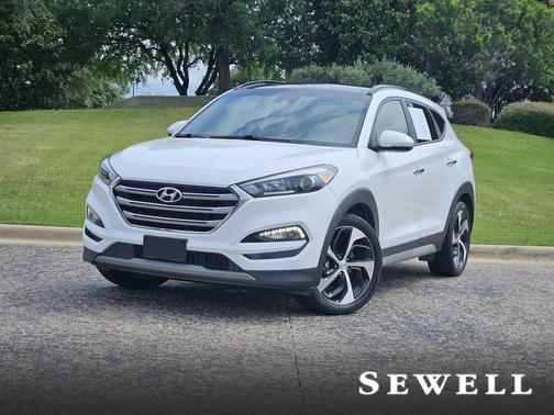 Winter White 2017 Hyundai TUCSON Limited