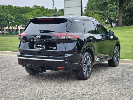 2024 Nissan Rogue Platinum