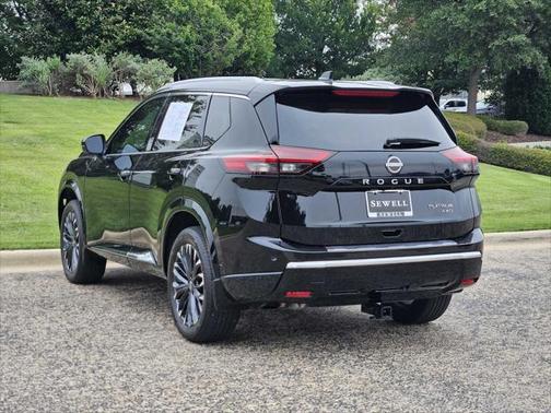 2024 Nissan Rogue Platinum