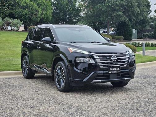 2024 Nissan Rogue Platinum