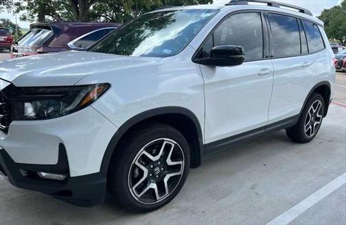 2023 Honda Passport AWD Elite