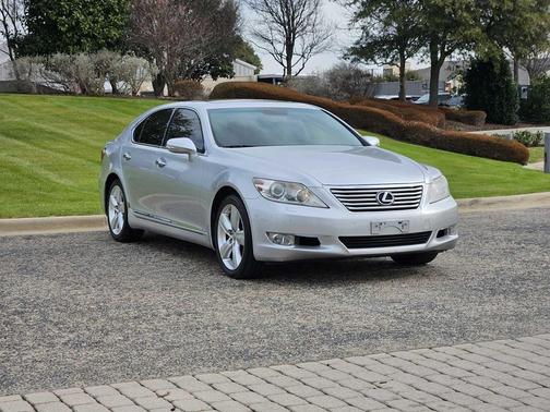 2011 Lexus LS 460 Base
