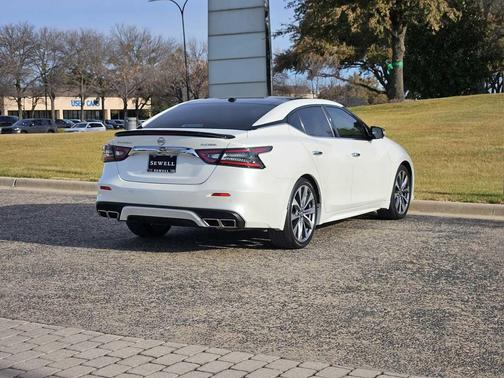 2023 Nissan Maxima 3.5 Platinum