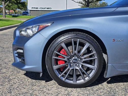 2017 INFINITI Q50 3.0t RED SPORT 400