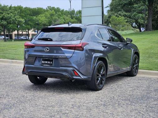 2023 Lexus UX 250h F Sport