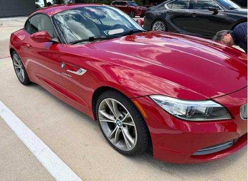 RED 2015 BMW Z4 sDrive35i