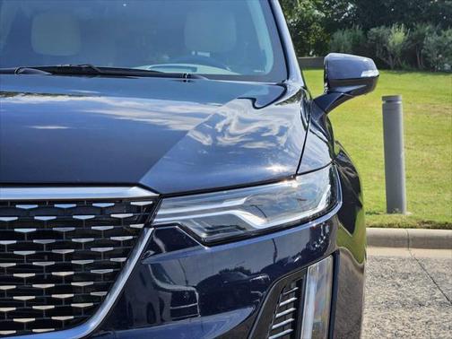 2022 Cadillac XT6 Premium Luxury FWD