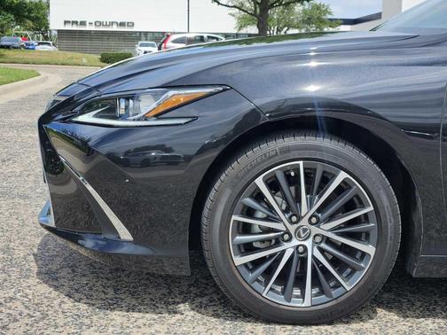 Caviar 2025 Lexus ES 350 Base