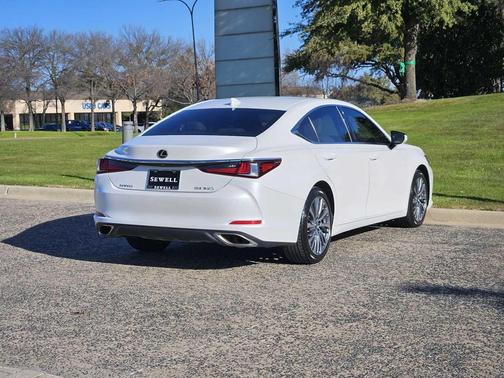 2020 Lexus ES 350 Base