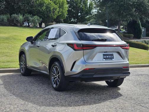 2024 Lexus NX 250 Premium