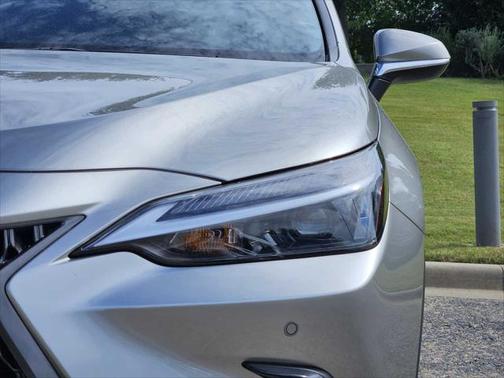 2024 Lexus NX 250 Premium
