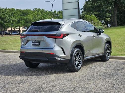 2024 Lexus NX 250 Premium