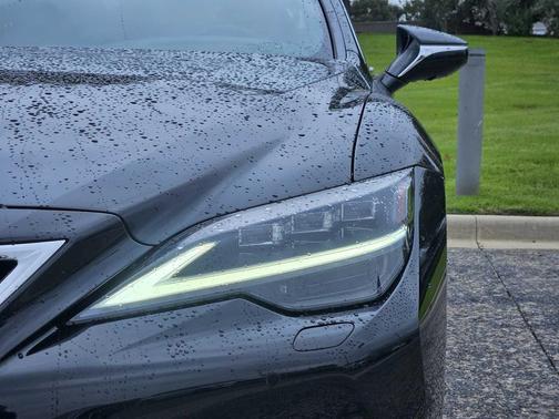 2024 Lexus LS 500 Base